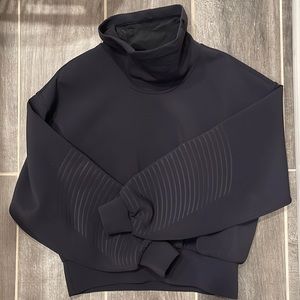 Lululemon Full Flourish Pullover
